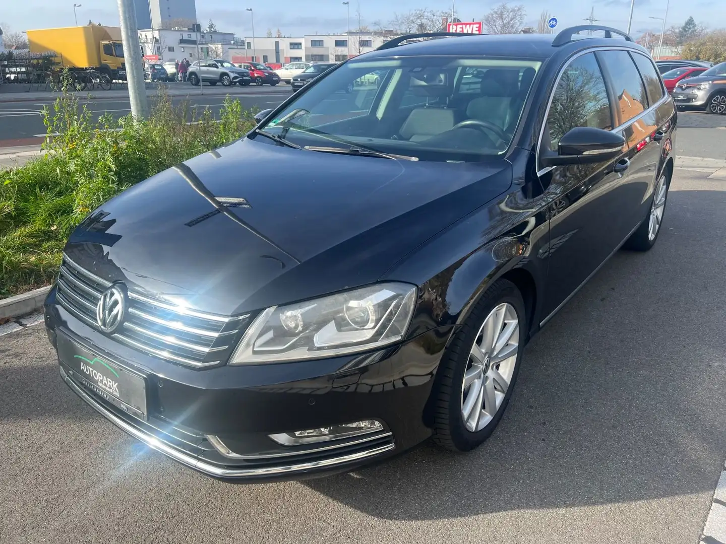 Volkswagen Passat Variant BlueMotion/Xenon/SHZ/PDC/Navi Noir - 1
