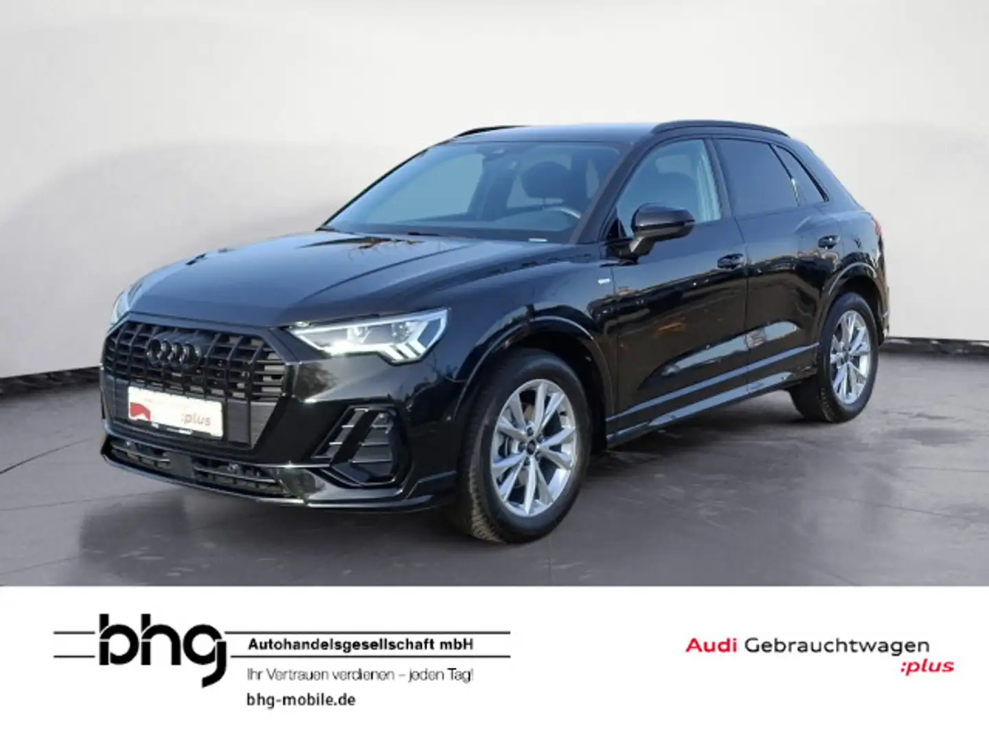 Audi Q3 35 TDI S tronic S line Optik plus AHK LED Bus Schwarz - 1