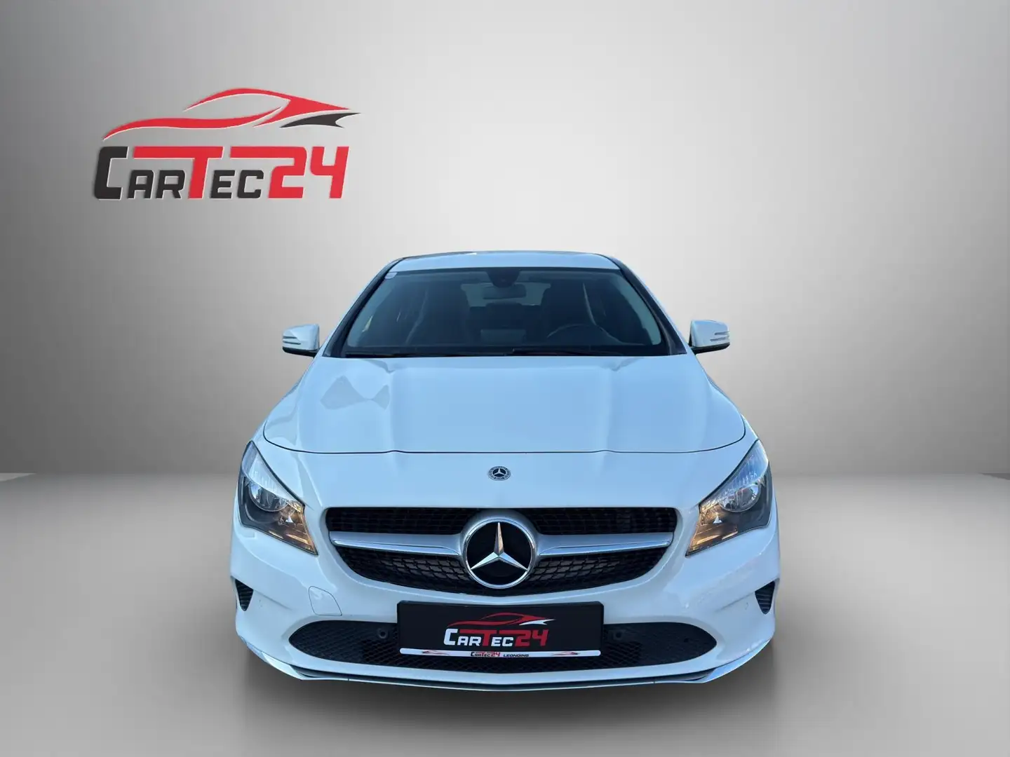 Mercedes-Benz CLA 180 d Shooting Brake Aut. *PA, NBA, SHZ, 18"* Weiß - 2