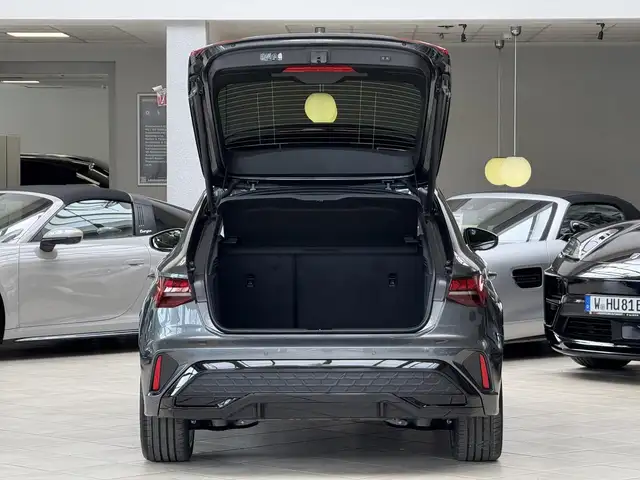 Audi A3 view 5