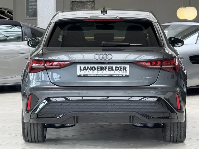 Audi A3 view 4