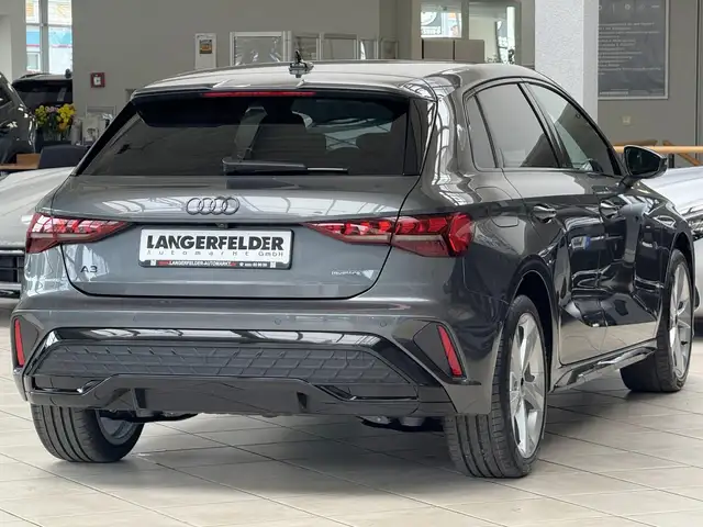 Audi A3 view 3