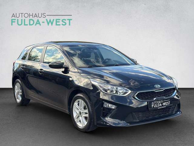 Kia Ceed / cee'd 1.6CRDi Aut. Vision Navi CAM Sitz+Lenkheiz.