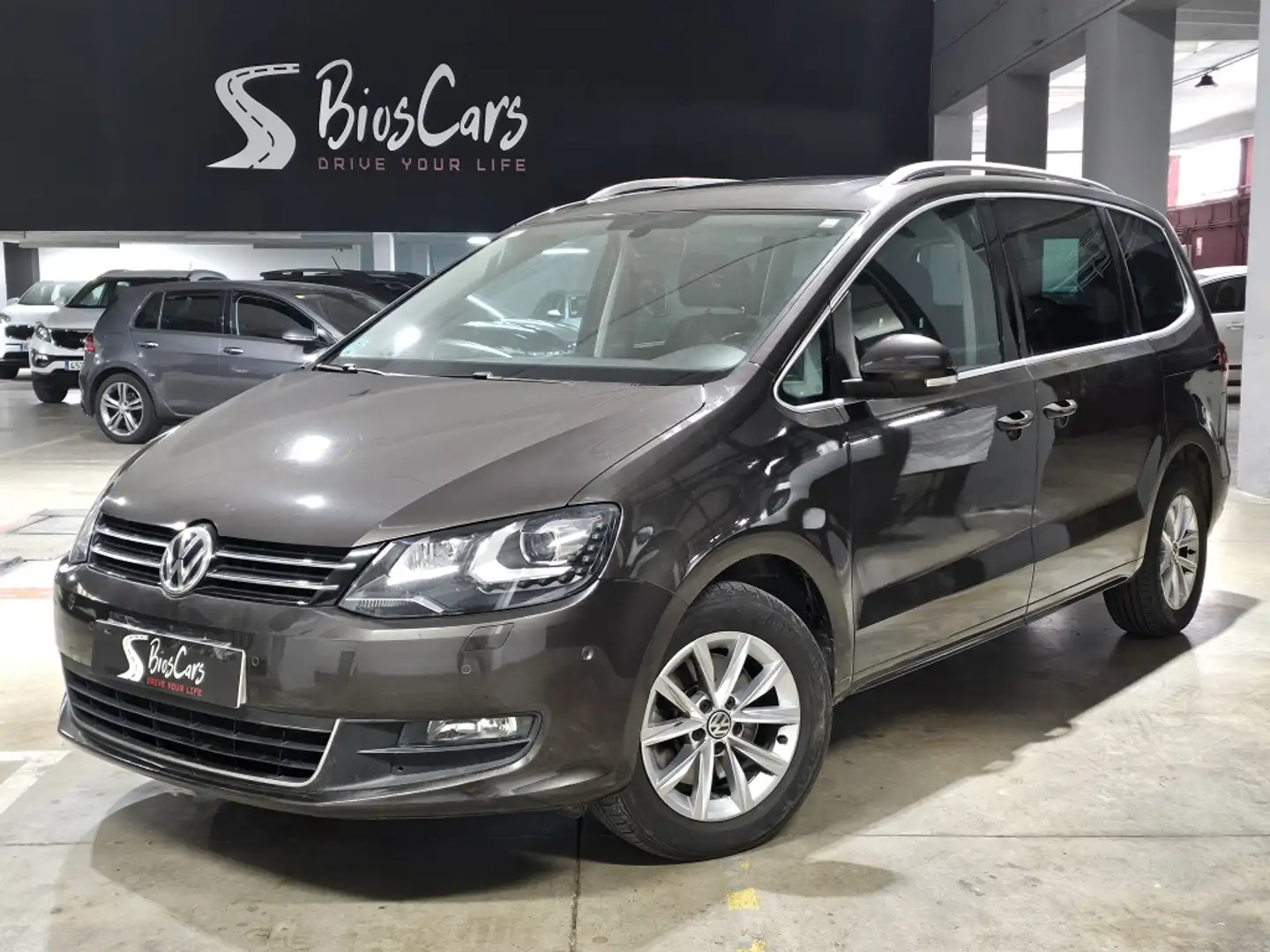 Volkswagen Sharan 2.0TDI Advance 110kW Marrón - 1