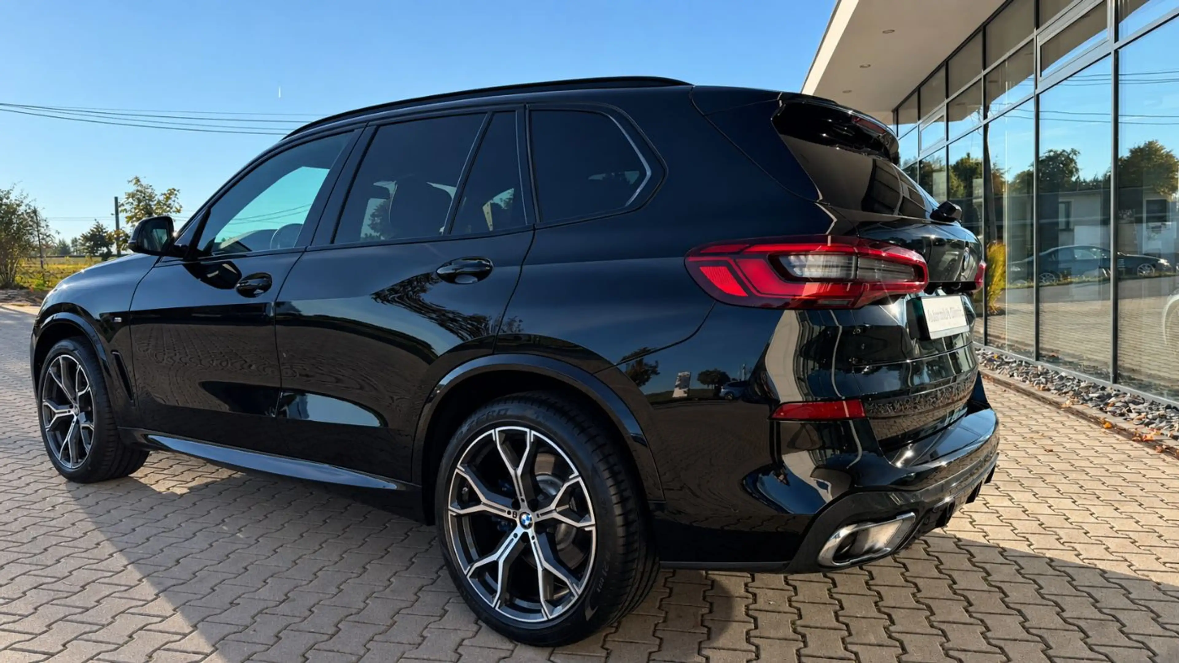 BMW X5 xDrive30d///SPORT/HUD/PANO/STANDH/H&K/SOFTCL. — photo 3