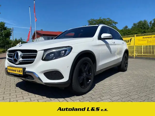 Mercedes-Benz GLC 220 D 4Matic,AHK,LED,SH,PDC,Navi,Kamera,Alus,