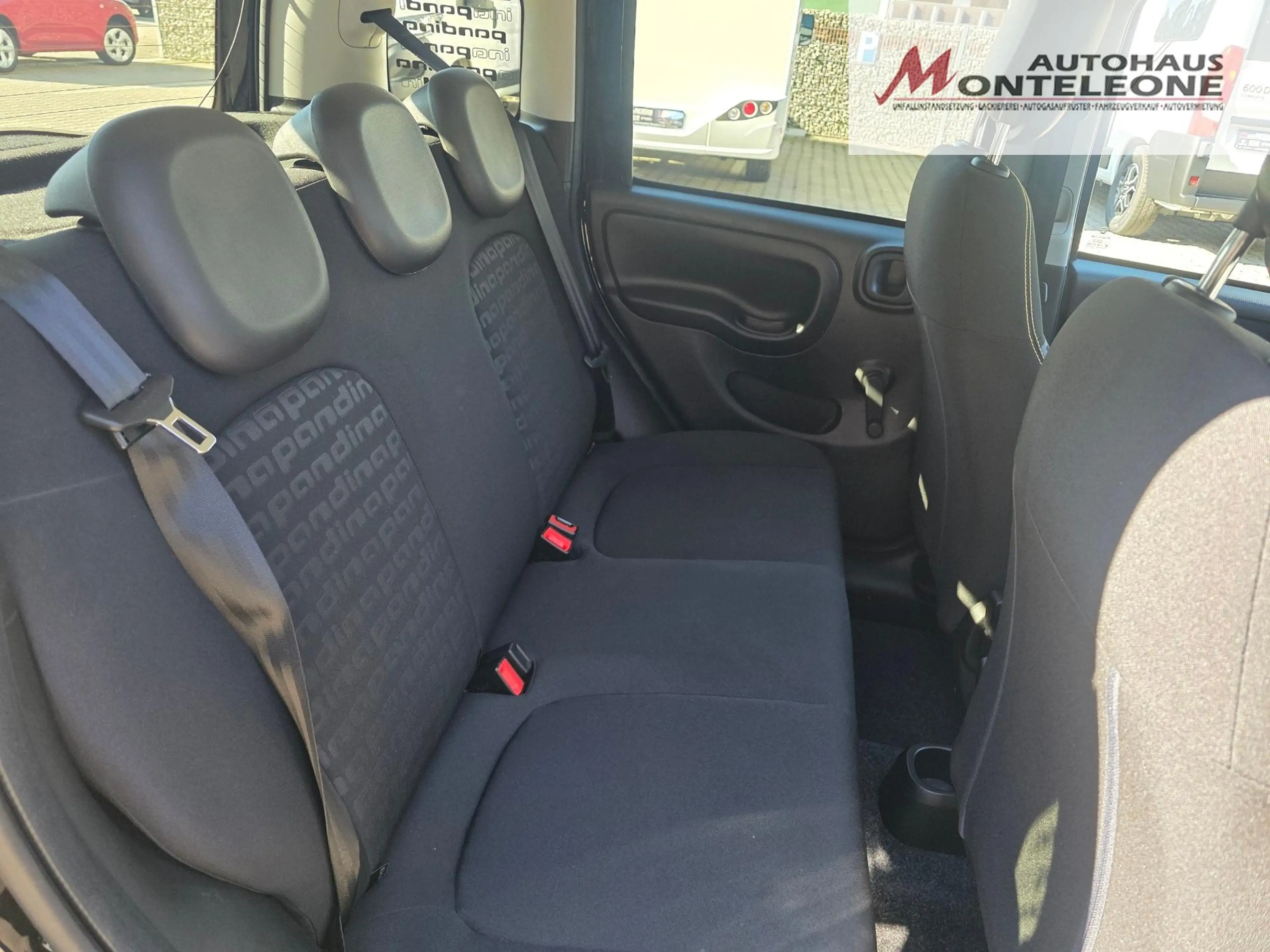 Fiat Pandina Cross 1.0 Hybrid 48 kW (65 PS), Schalt. 6-Gang,... — photo 9