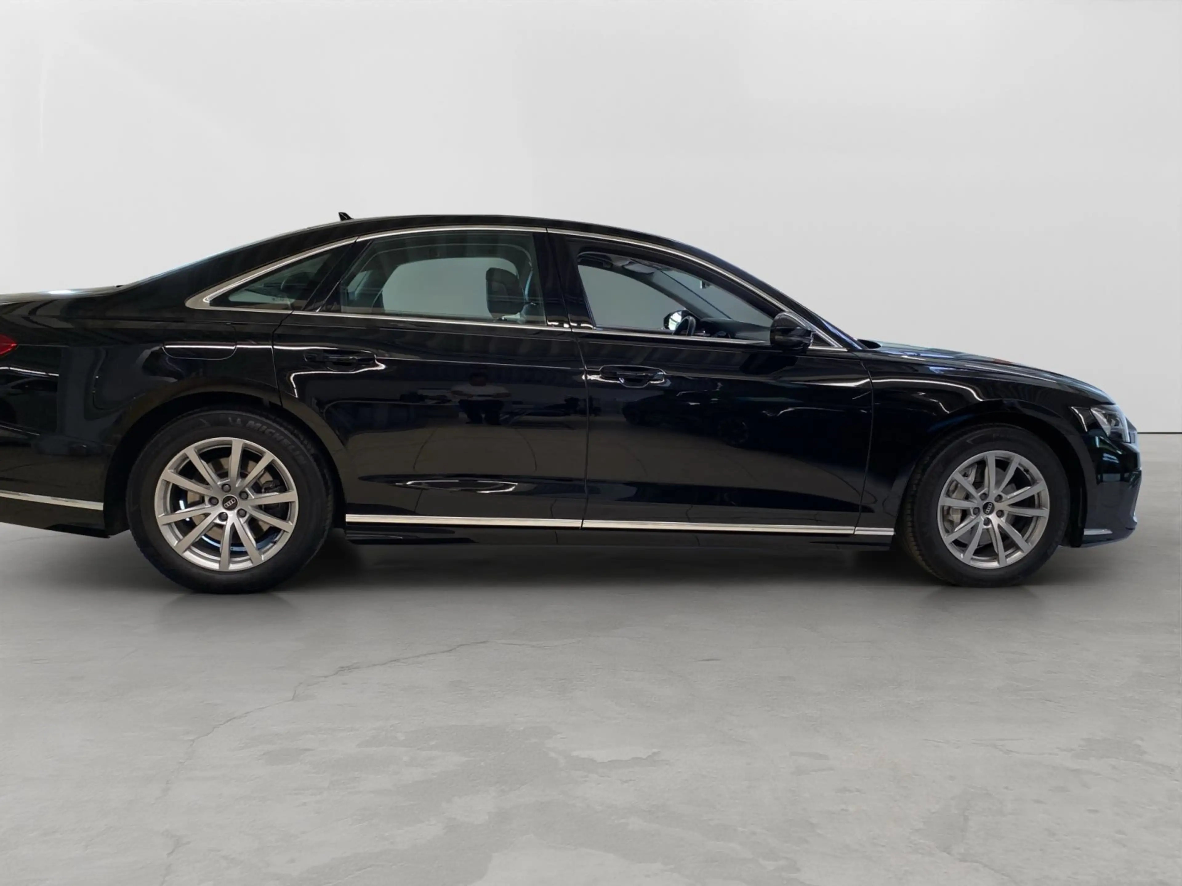 Audi A8 50 TDI Allradlenkung*AHK*Matrix — photo 7