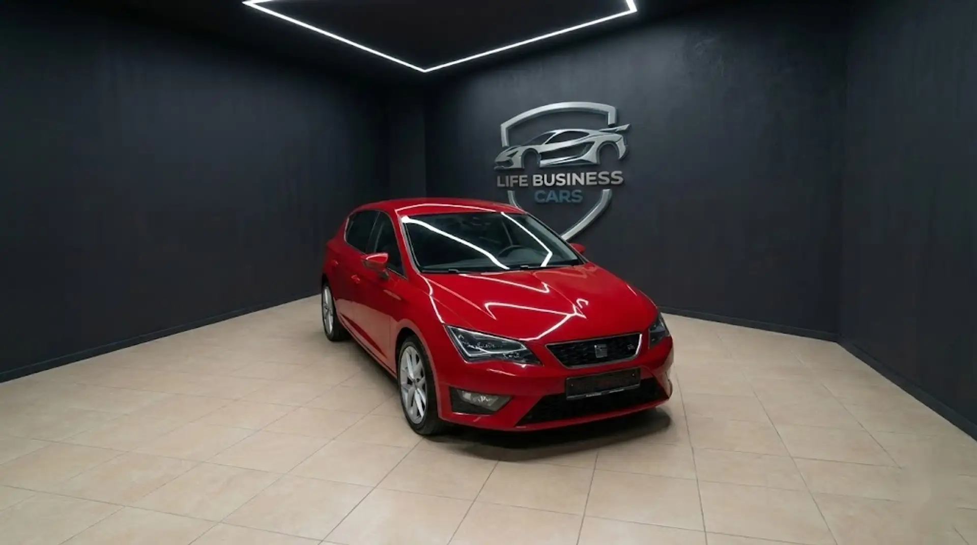 SEAT Leon ST 2.0TDI CR S&S FR 184 Rojo - 1