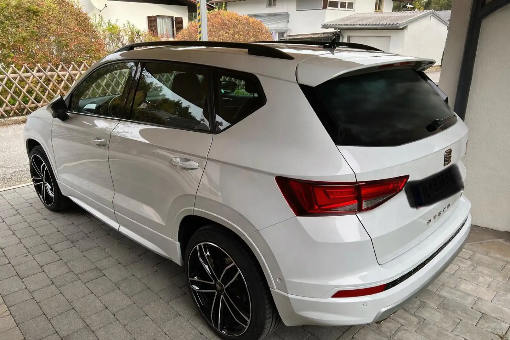SEAT Ateca Ateca 1,5 FR ACT TSI DSG FR Weiß - 2
