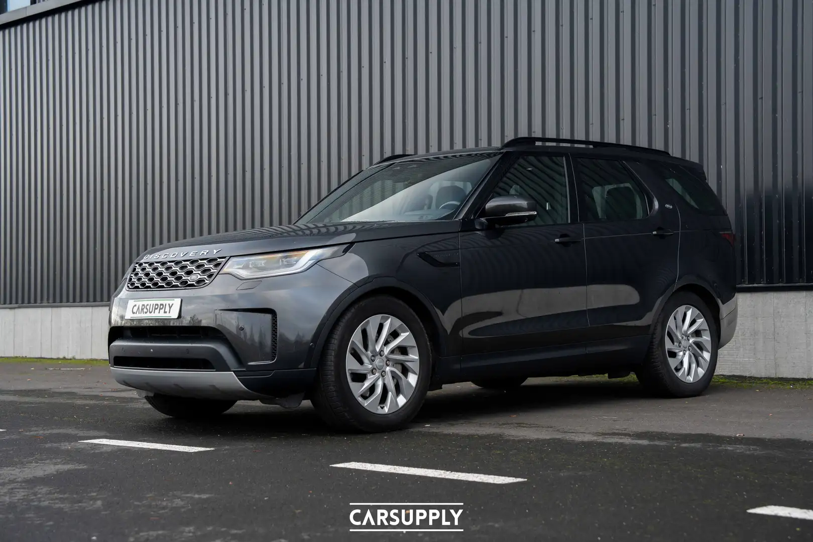Land Rover Discovery 3.0 D250 S - trekhaak - facelift model - 360 camer Šedá - 2