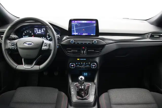 Ford Focus view 2