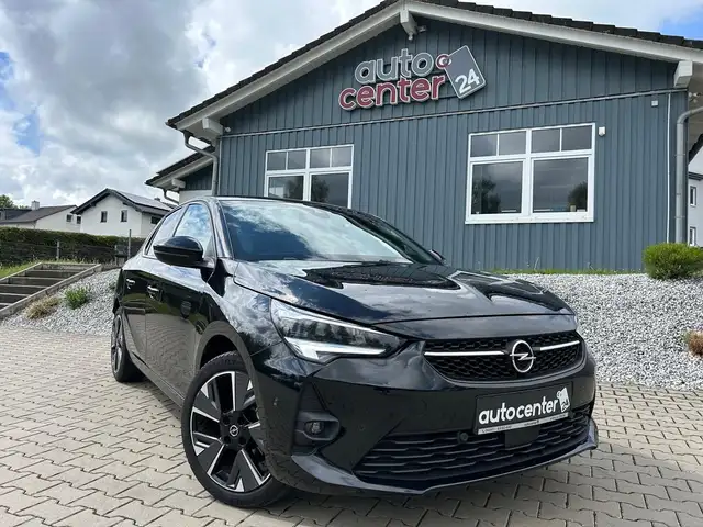 Opel Corsa F e GS Line°50 kWh°1.Hand°LED°Kamera°Leder