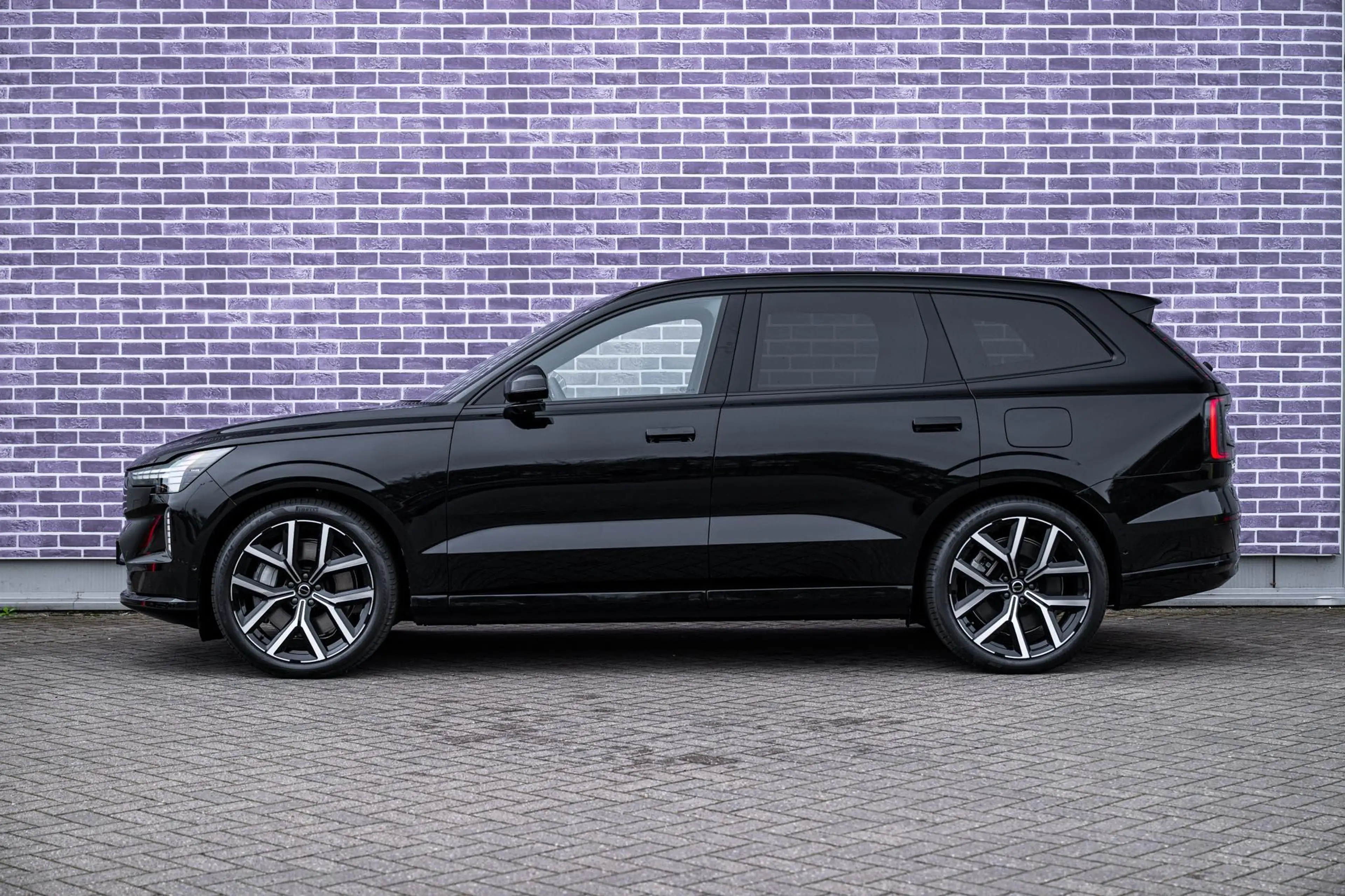 Volvo EX90 Twin Motor P. Ultra Executive Edition 7p. 106 kWh — photo 5