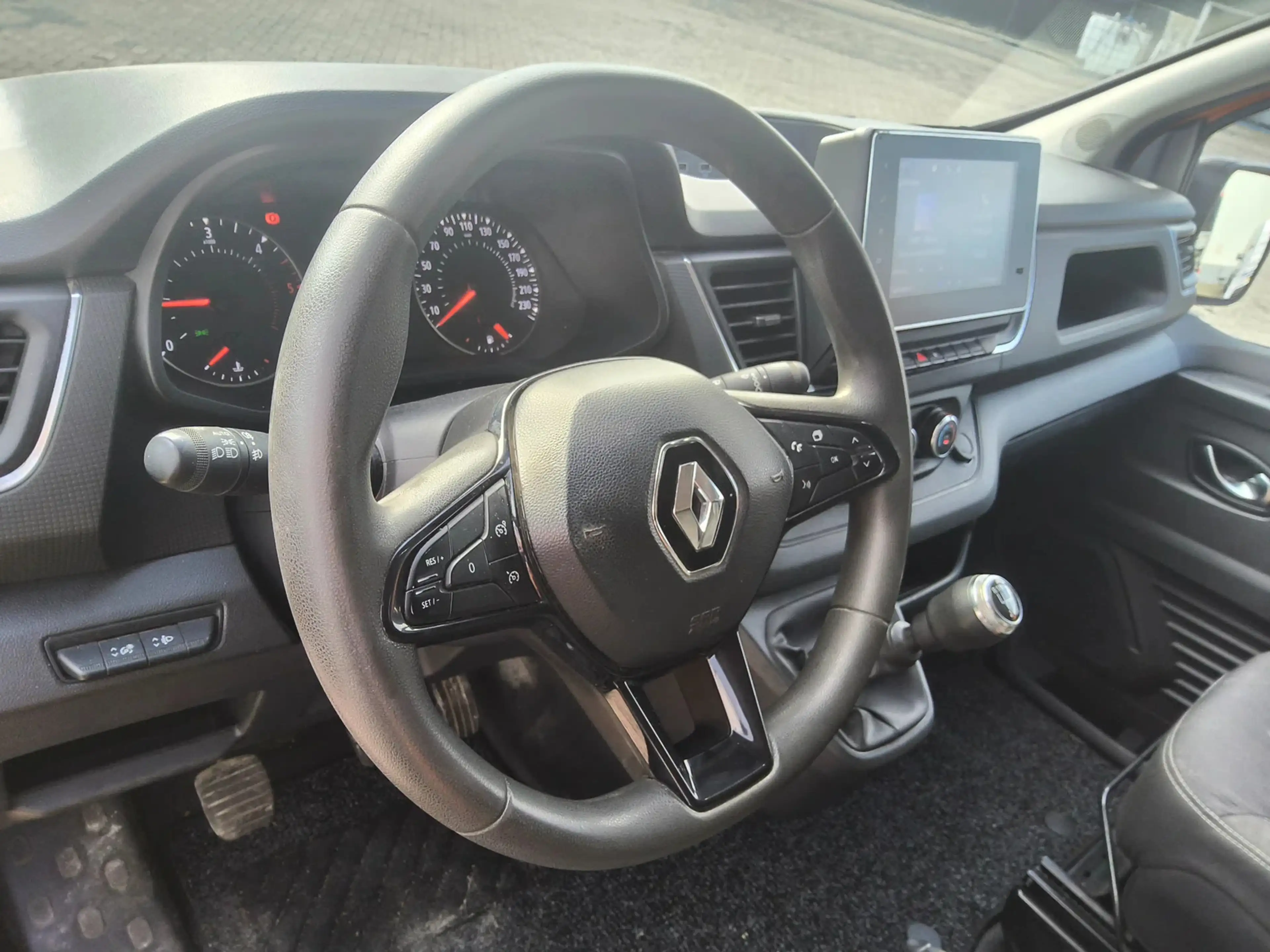 Renault Trafic 150 PK L2H1 - VTV-60-V - GESLOTEN - EURO 6 — photo 13