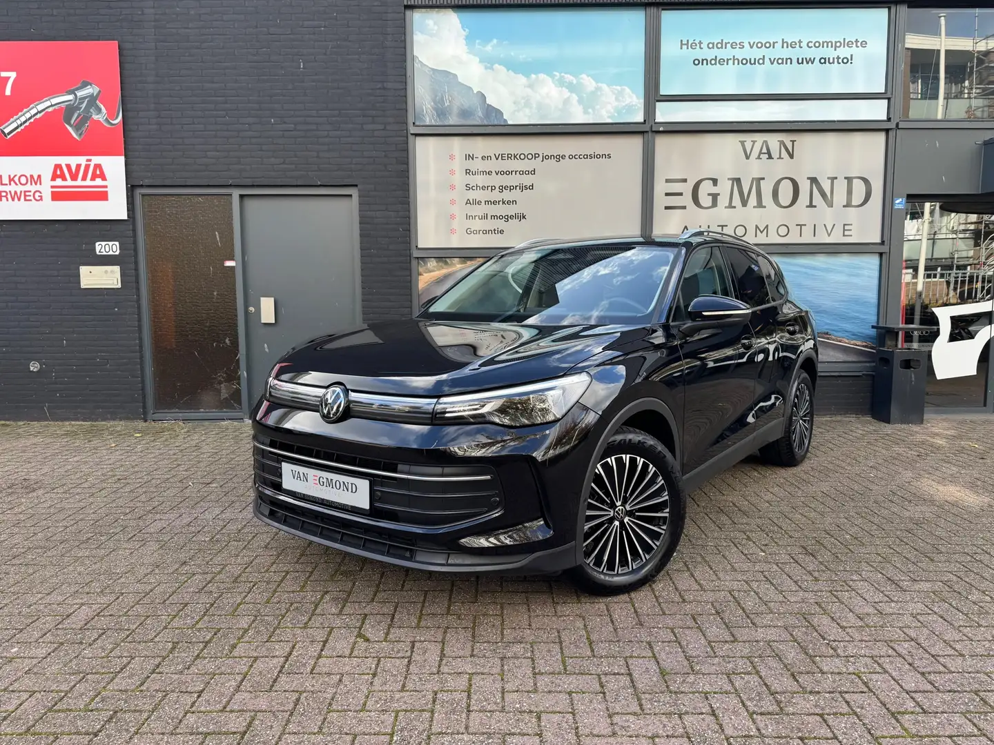 Volkswagen Tiguan 1.5 eTSI Life Edition Noir - 1