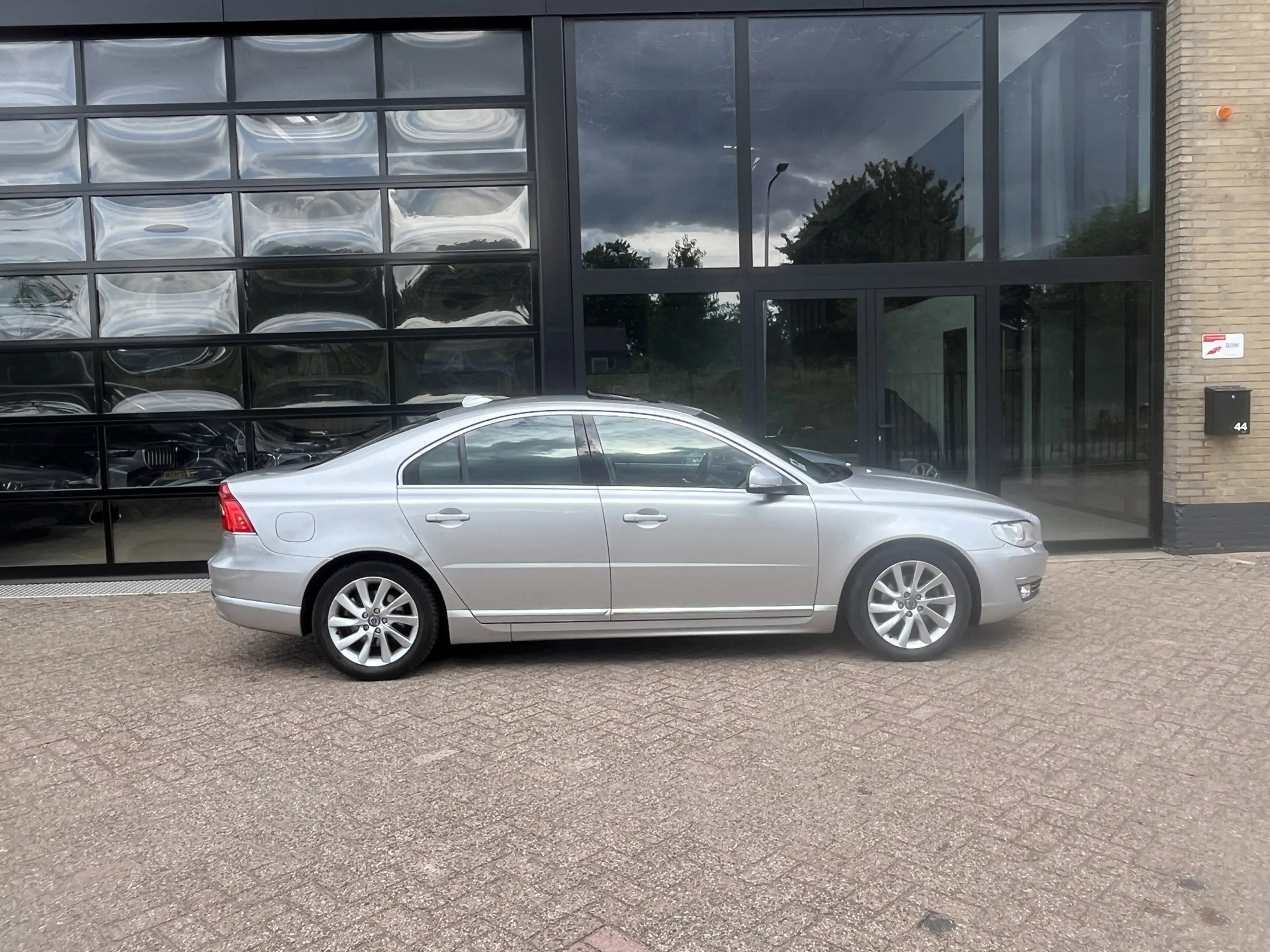 Volvo S80 1.6 D2 Summum, Automaat, euro 6 — photo 7