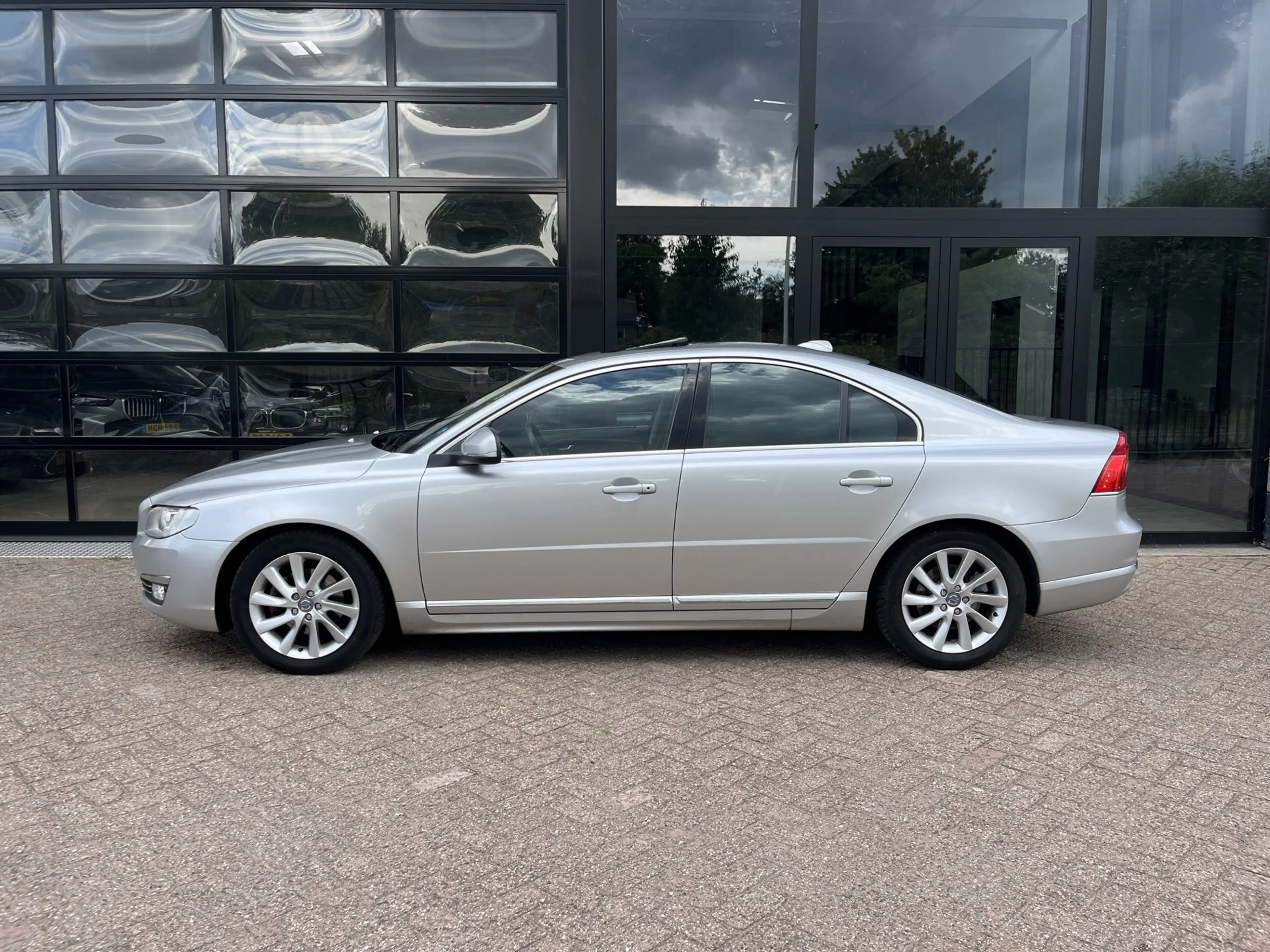 Volvo S80 1.6 D2 Summum, Automaat, euro 6 — photo 2