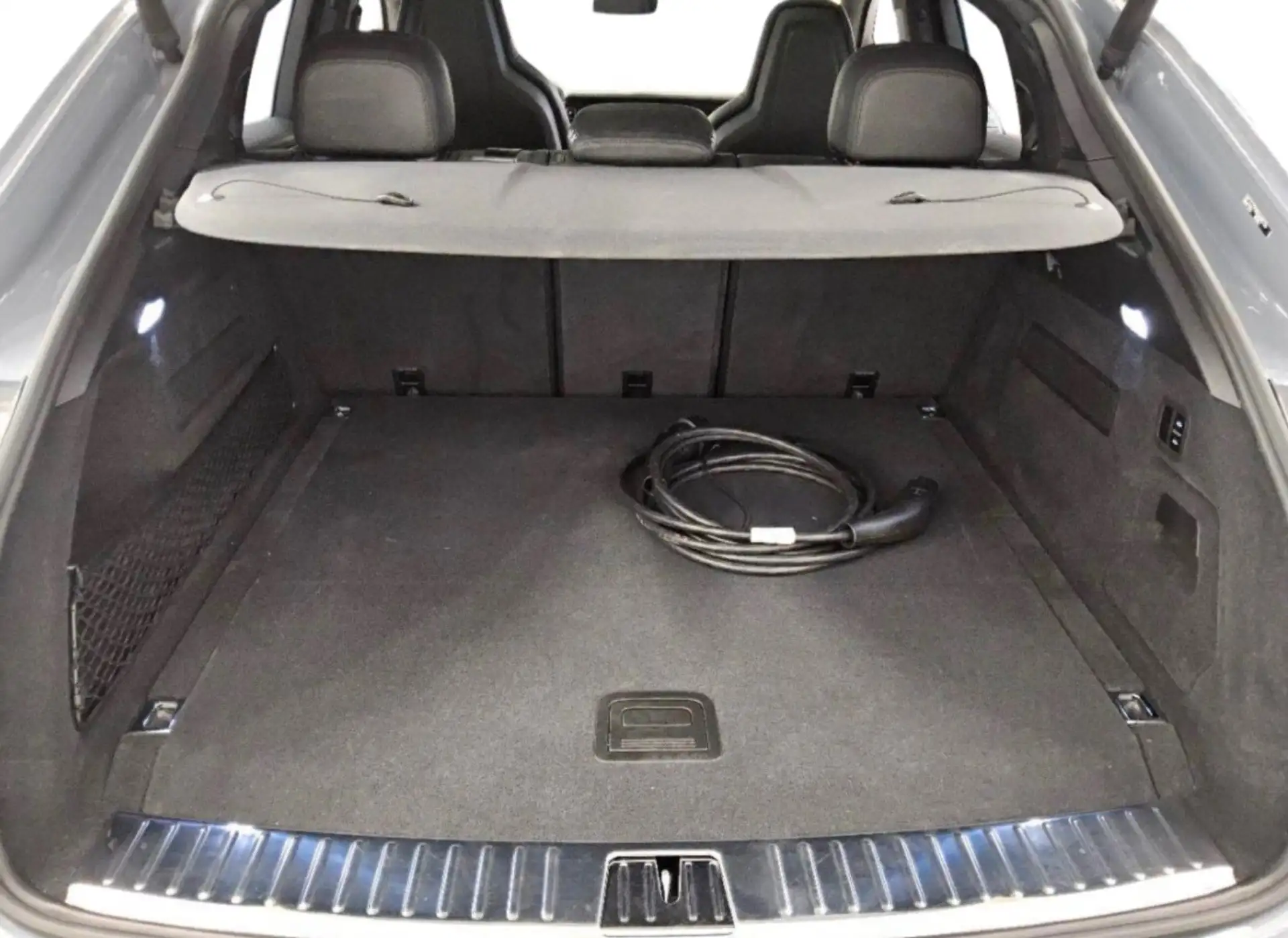 포르쉐 Porsche Cayenne E-Hybrid 2025 회색 사진 4