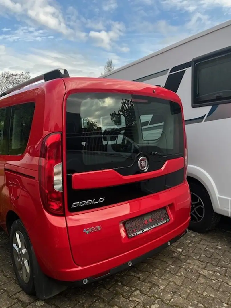 Fiat Doblò Lounge 1,4 120 PS Natural Power E6D, Klimaau Rojo - 2