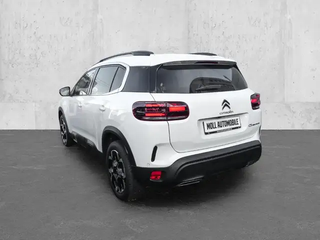 Citroen C5 Aircross view 2