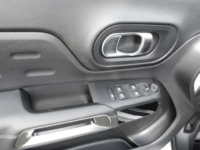 Citroen C5 Aircross view 14