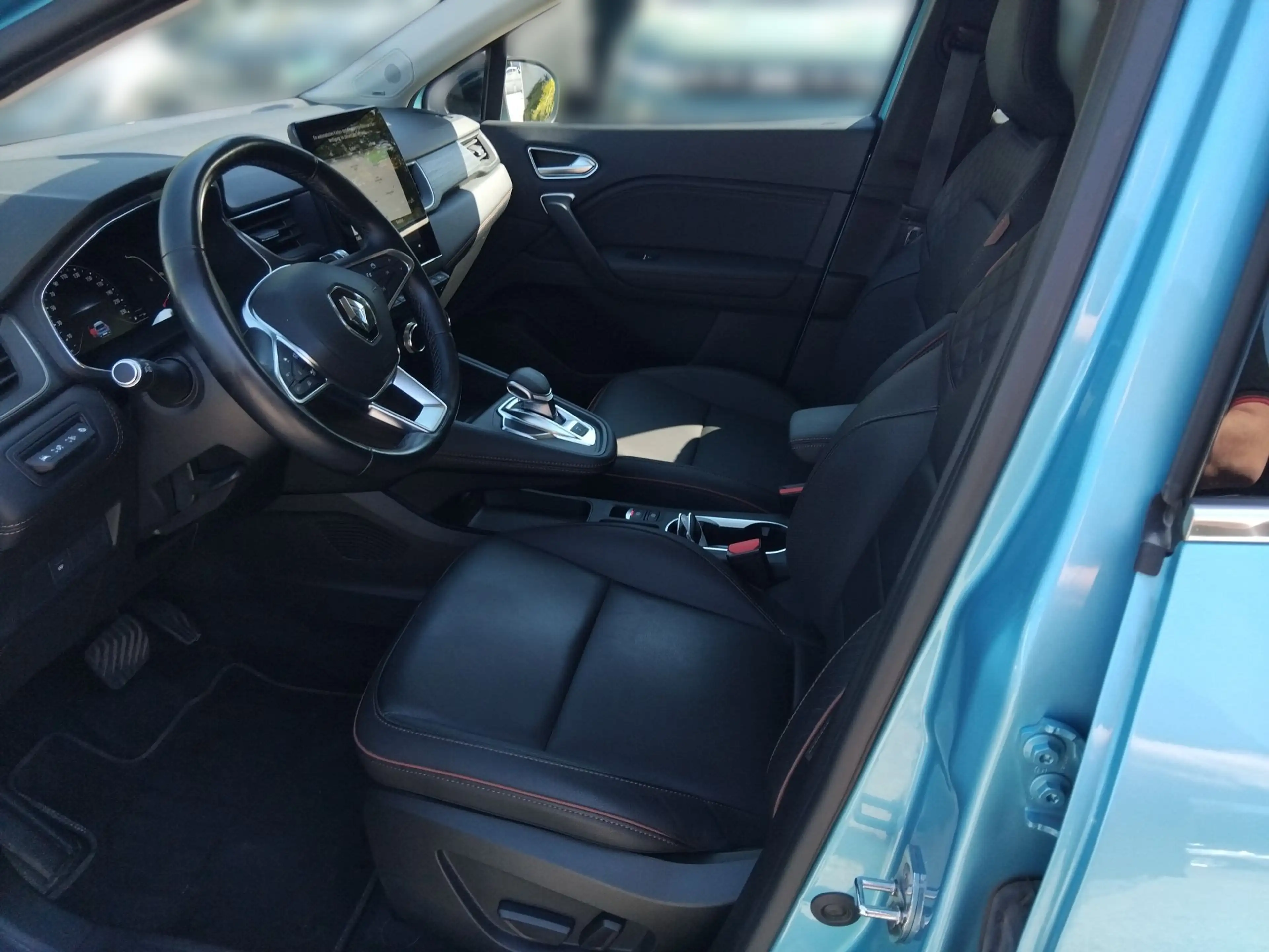 Renault Captur CAPTUR Initiale Paris TCe 140 EDC — photo 12
