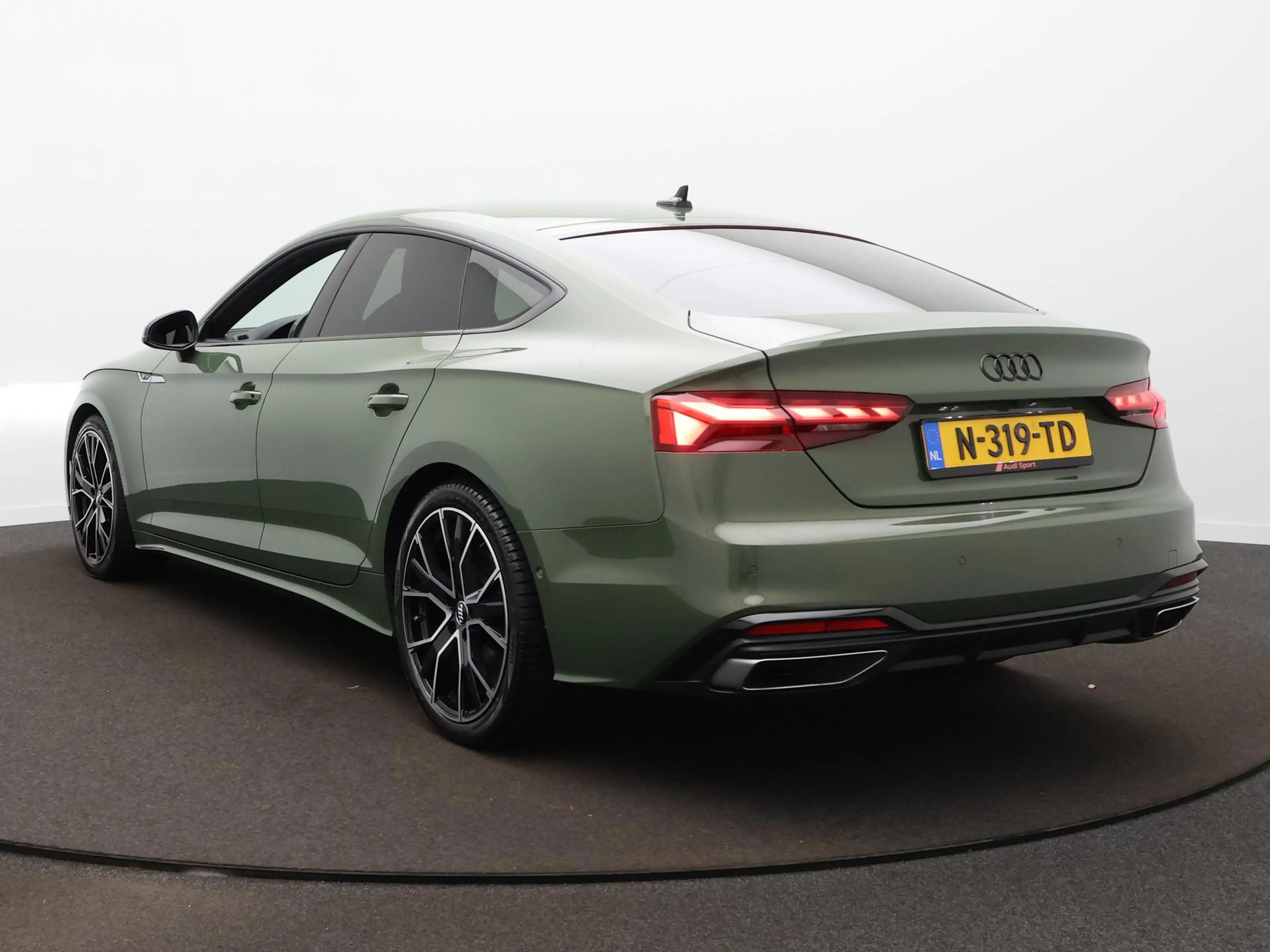 Audi A5 Sportback 35 TFSI S edition Competition Matrix LED — photo 8