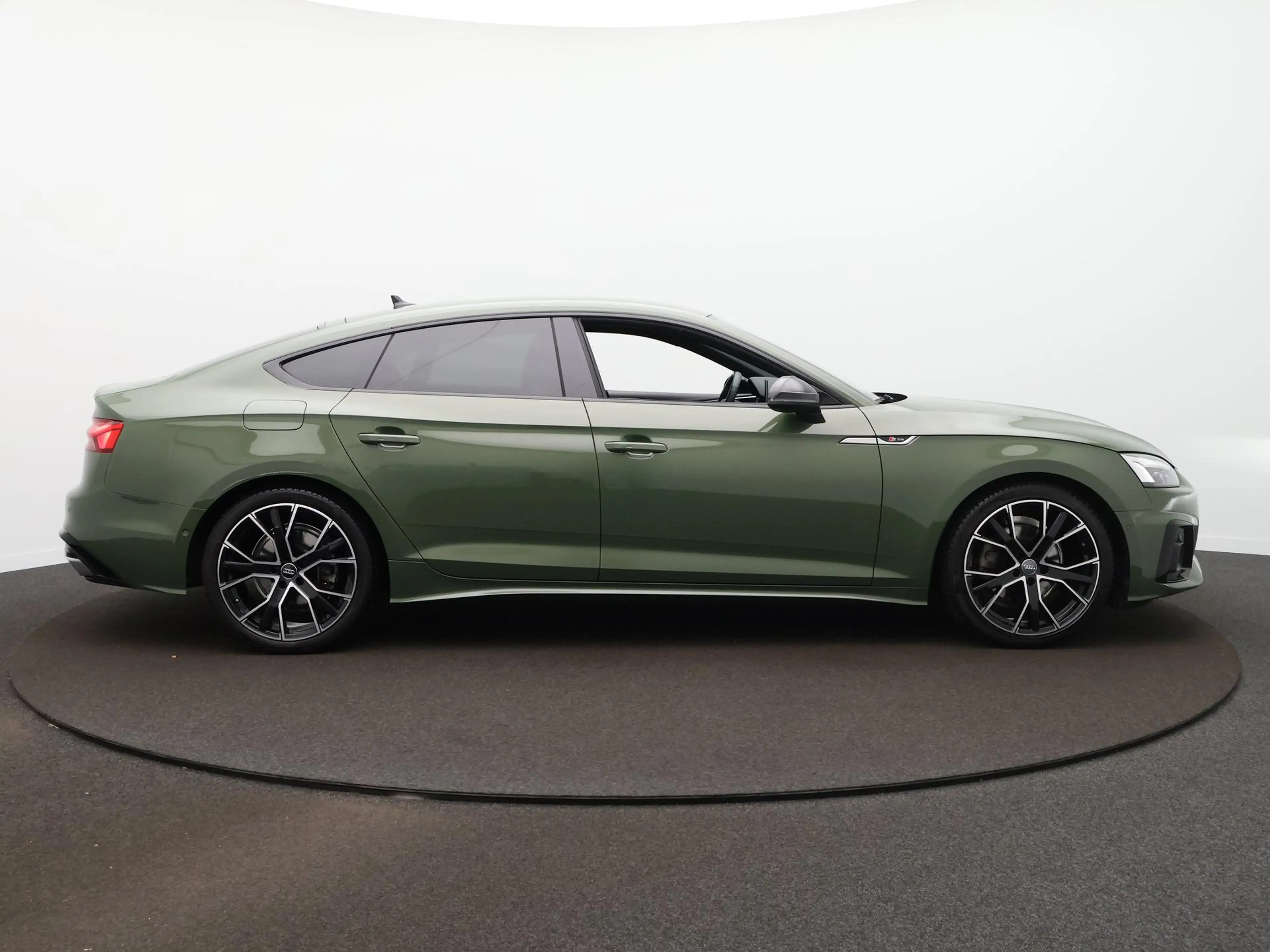Audi A5 Sportback 35 TFSI S edition Competition Matrix LED — photo 5