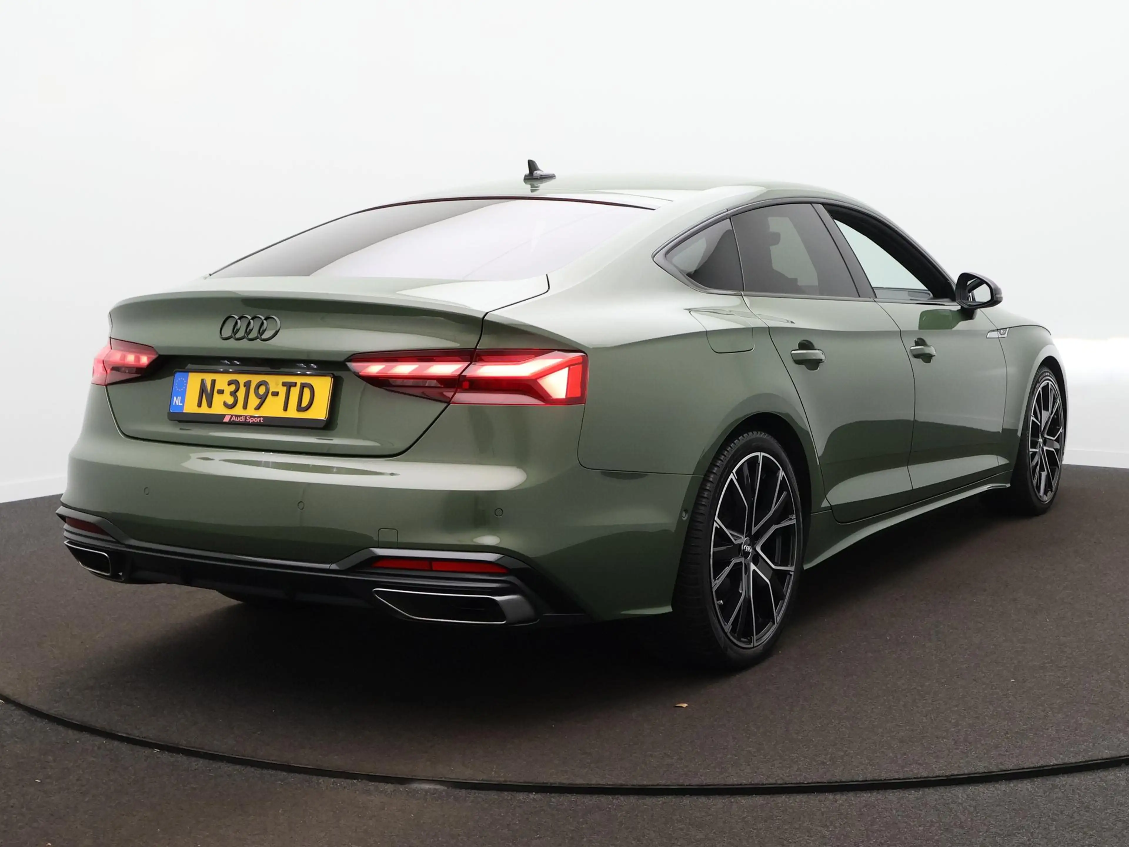 Audi A5 Sportback 35 TFSI S edition Competition Matrix LED — photo 6