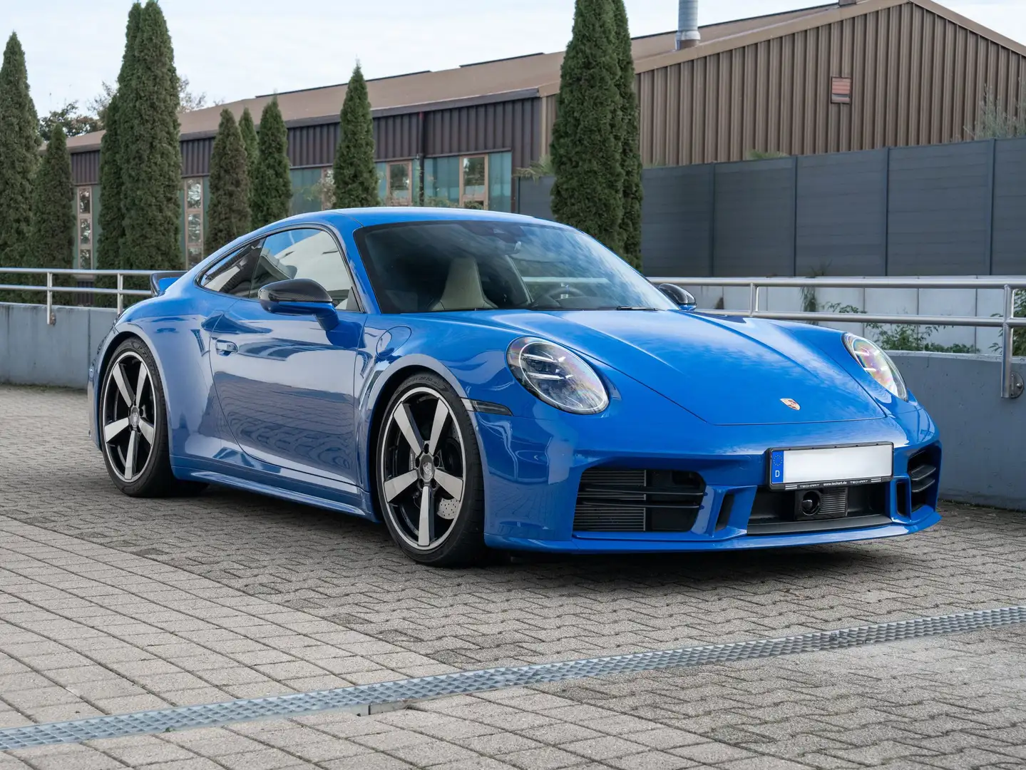 Porsche 992 911 Carrera PDK Bleu - 2