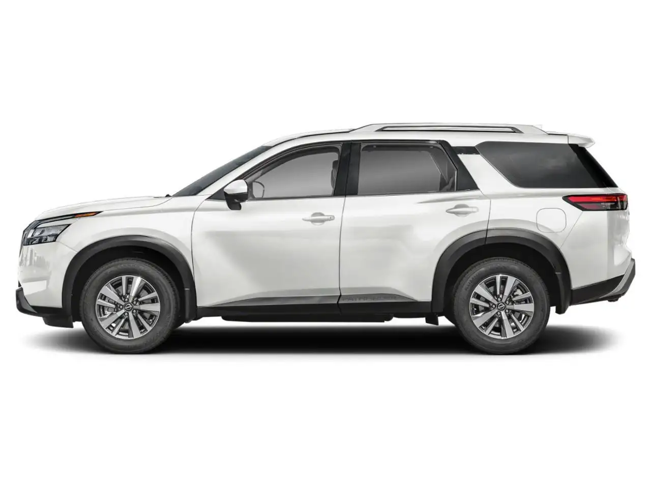 Nissan Pathfinder снимка Nissan Pathfinder
