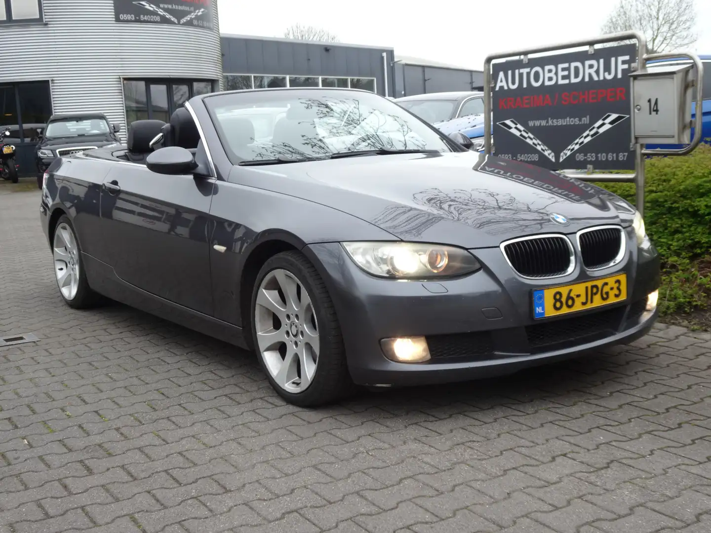 BMW 320 3-serie Cabrio 320i Spring Grijs - 1