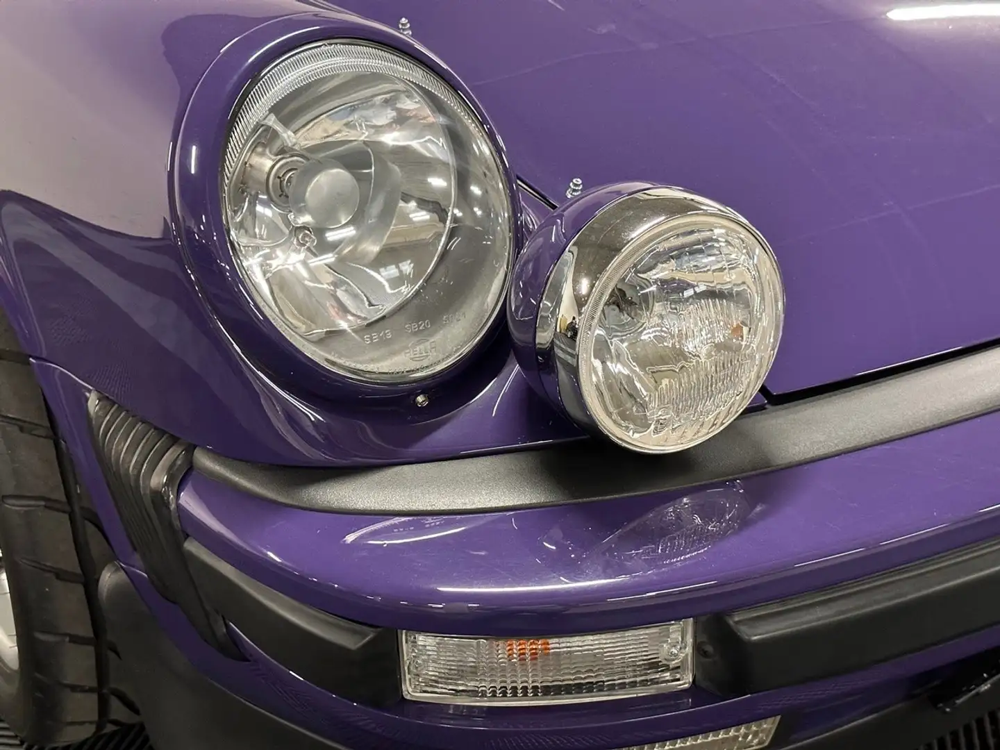 Porsche 911 3.0 SC Violet - 2