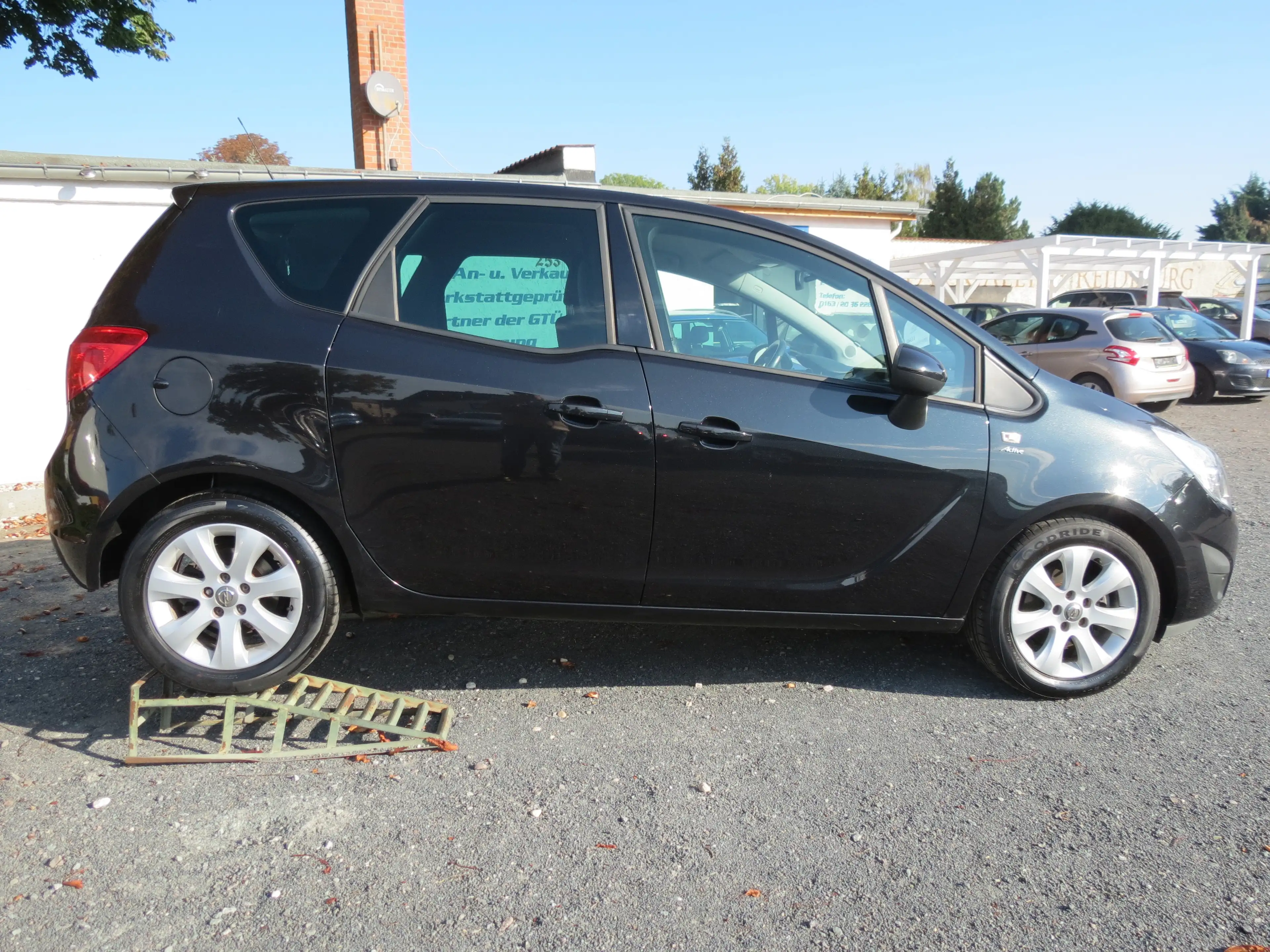 Opel Meriva Active 1.Hand!! PDC!!SHZ!!LHZ!! Vieles mehr!! — photo 8