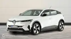 Renault E-Tech Electric EV40 130ch Equilibre standard charge