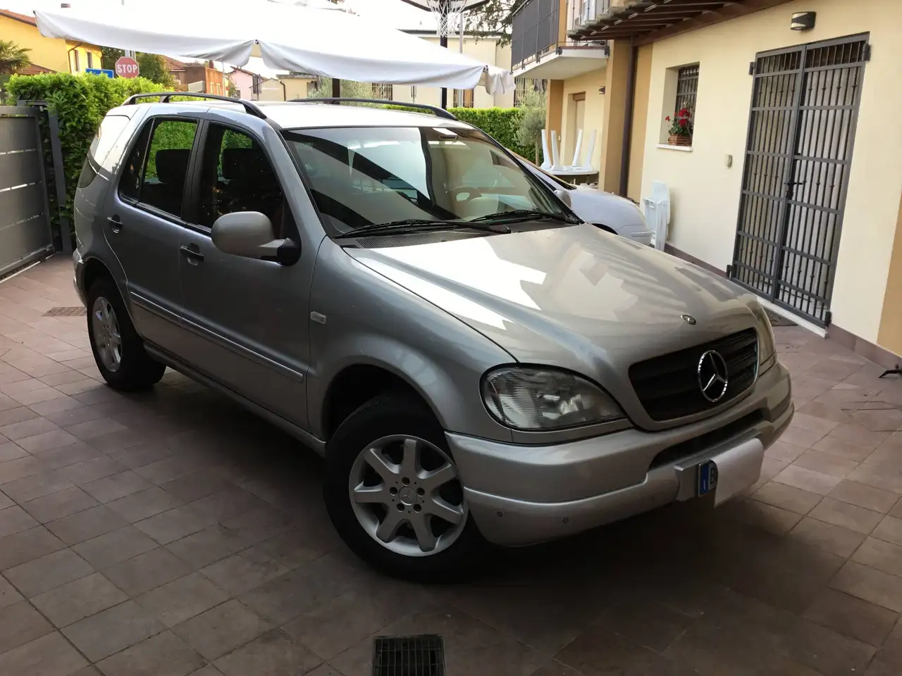 Mercedes-Benz ML 430 auto, foto 2