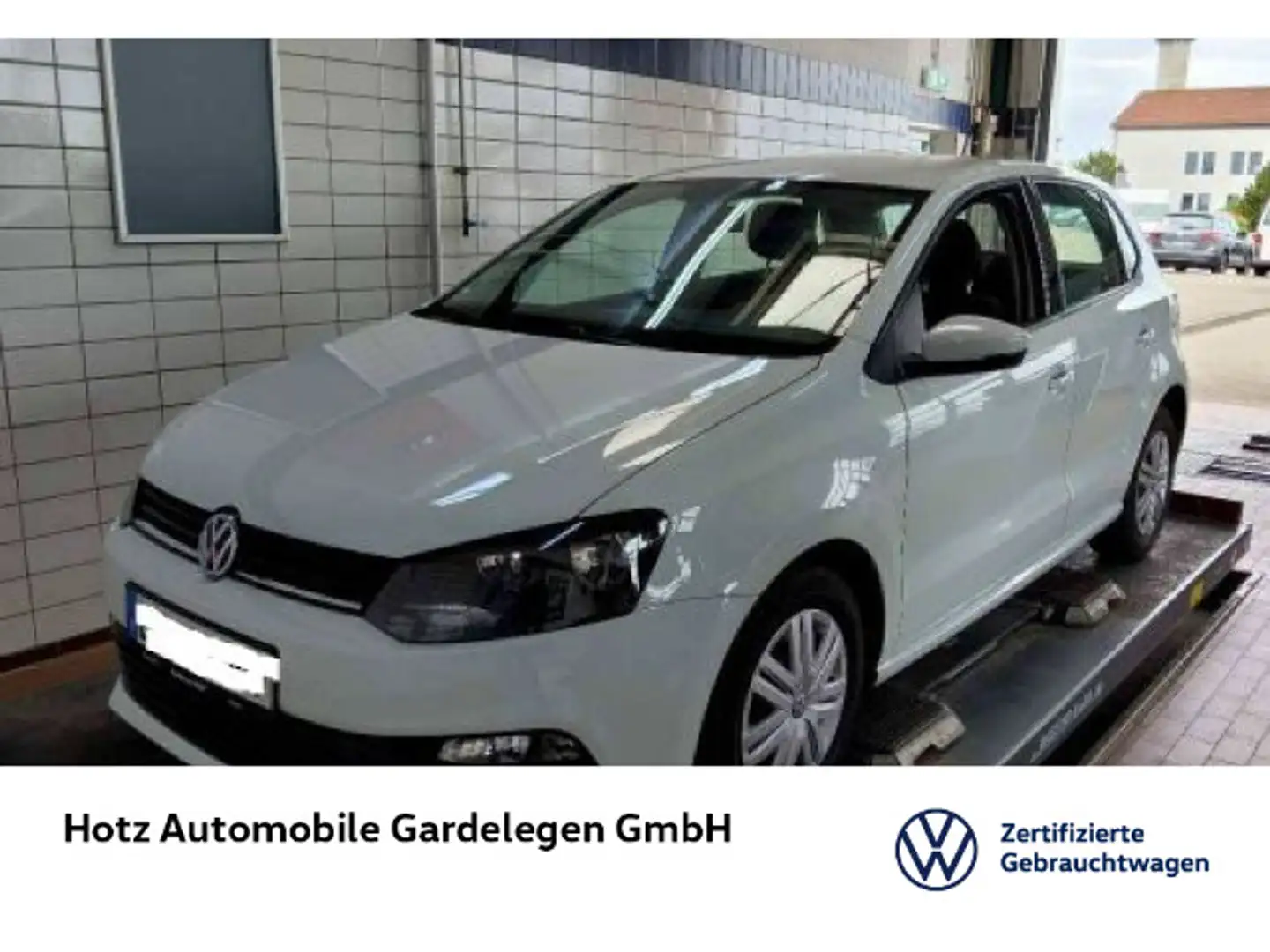 Volkswagen Polo V 1.0 Trendline Fehér - 1
