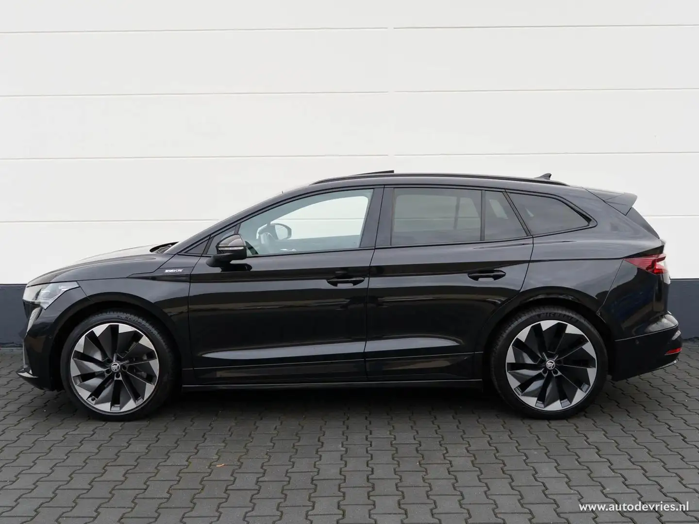 Skoda Enyaq iV 80 Sportline | SOH 96% | Panoramadak | Carplay Nero - 2