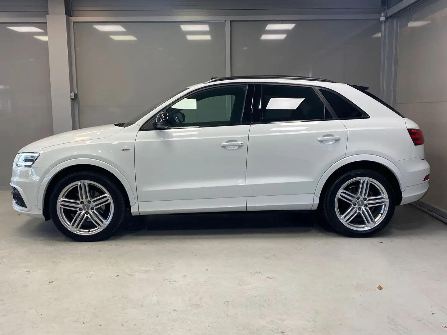 Audi Q3 2.0 TFSI quattro Sport Edition | XENON | PANODAK | Blanc - 2