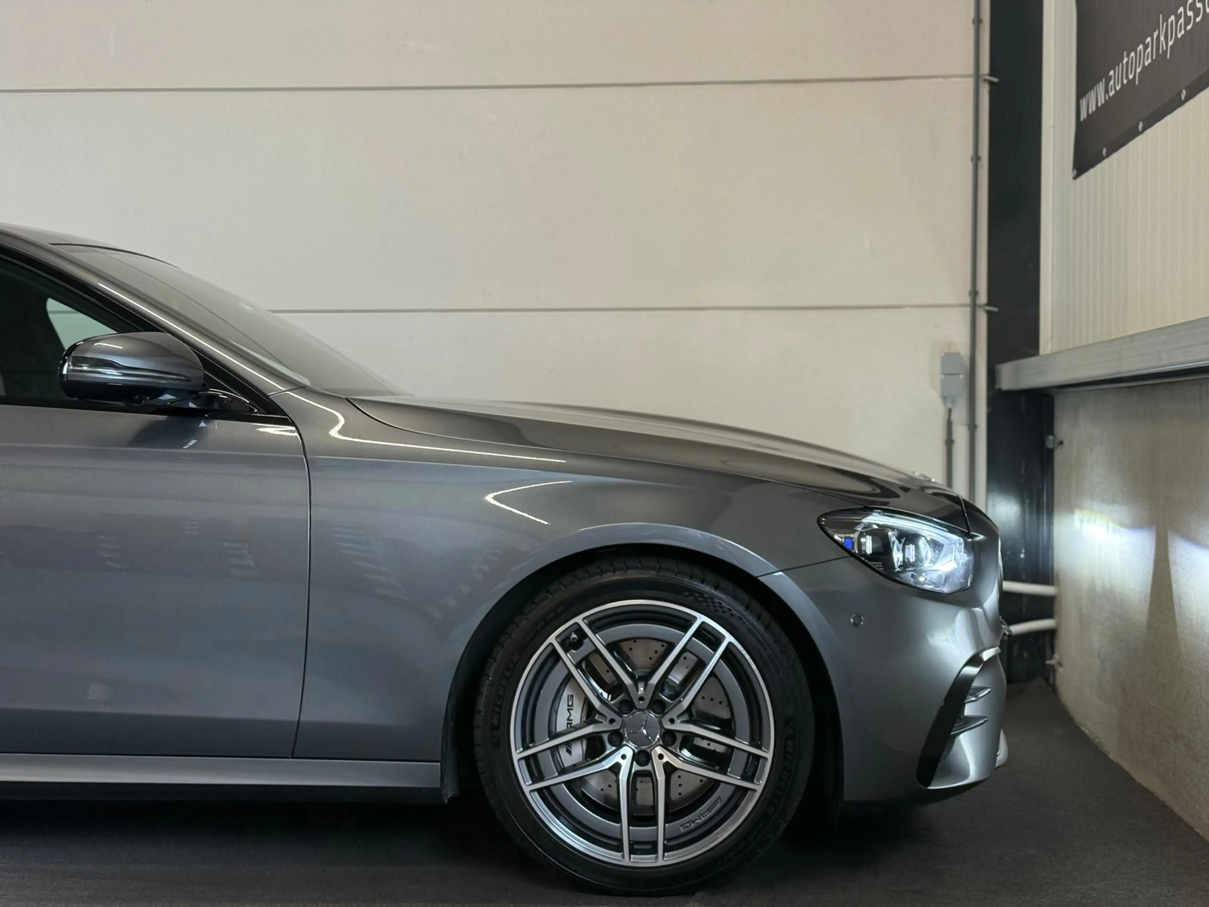 Mercedes-Benz E 53 AMG 4MATIC+ Pano, ACC, Apple Carplay, 360° Camera, Sfe — photo 10