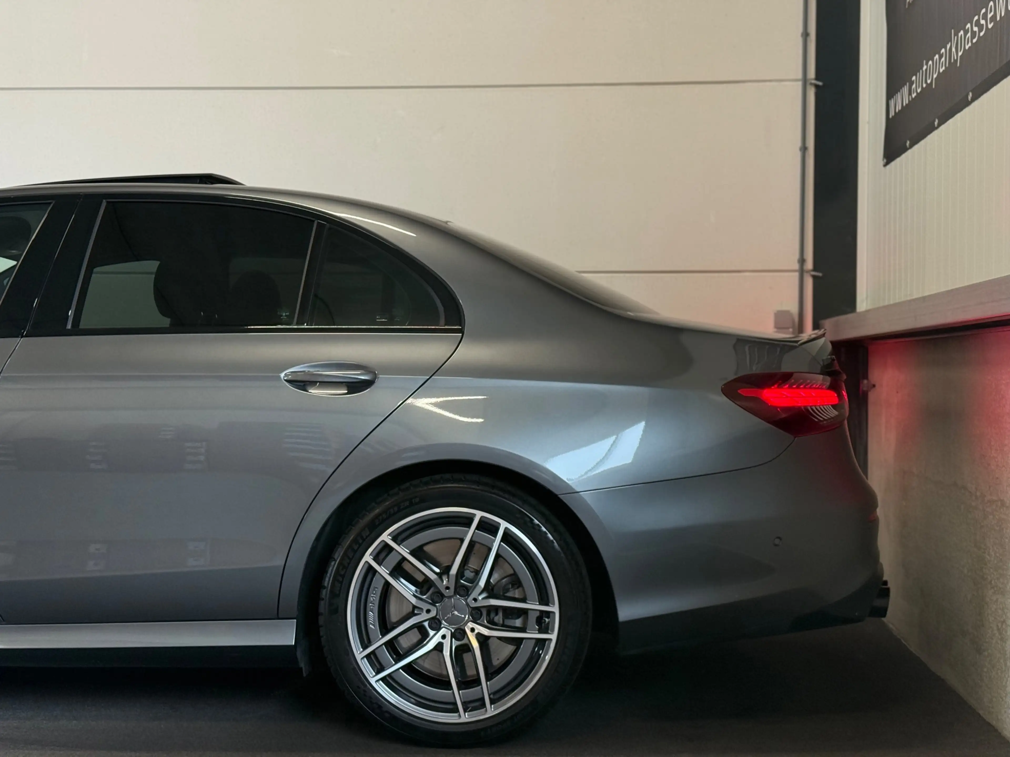 Mercedes-Benz E 53 AMG 4MATIC+ Pano, ACC, Apple Carplay, 360° Camera, Sfe — photo 5