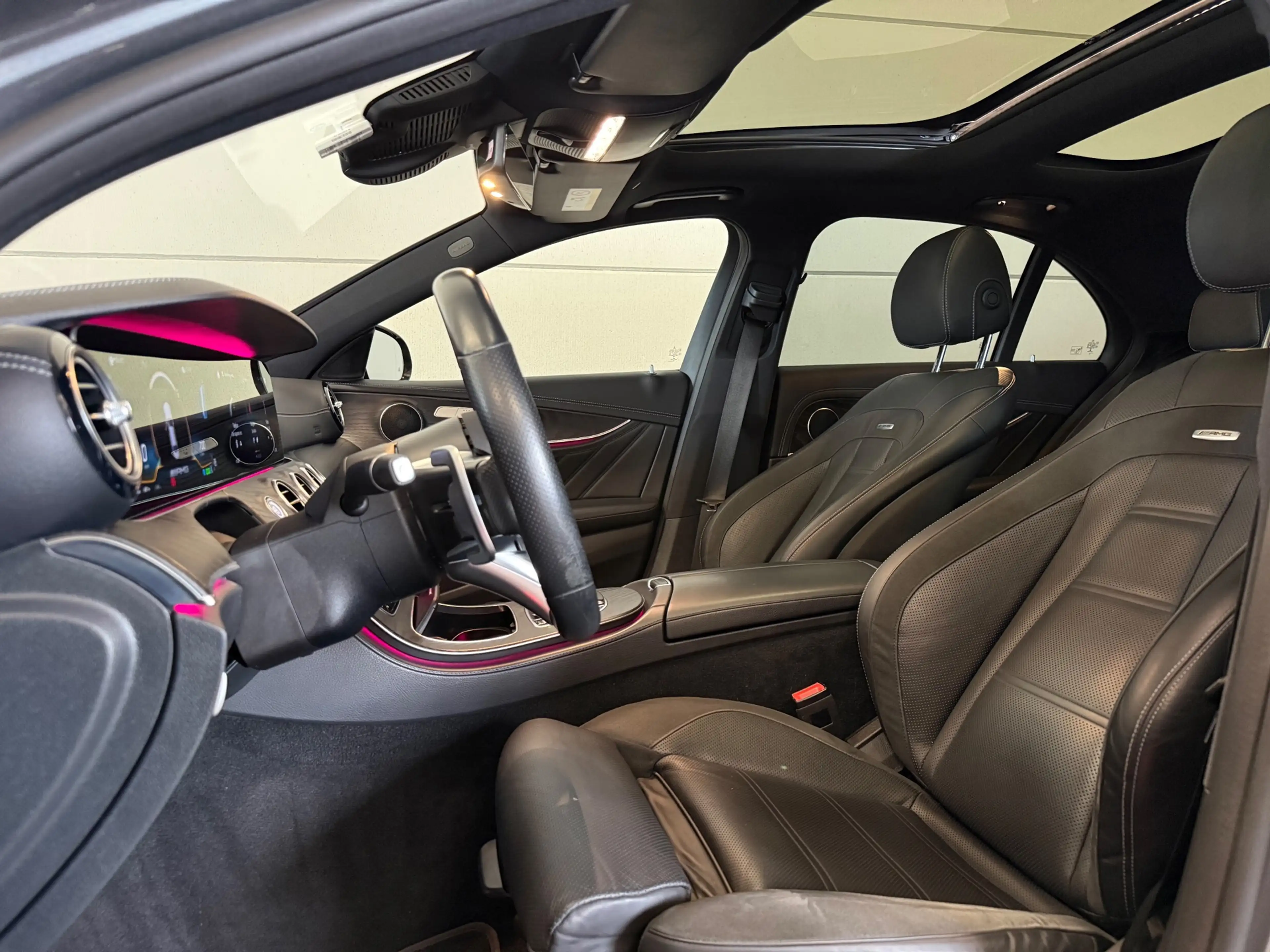 Mercedes-Benz E 53 AMG 4MATIC+ Pano, ACC, Apple Carplay, 360° Camera, Sfe — photo 12