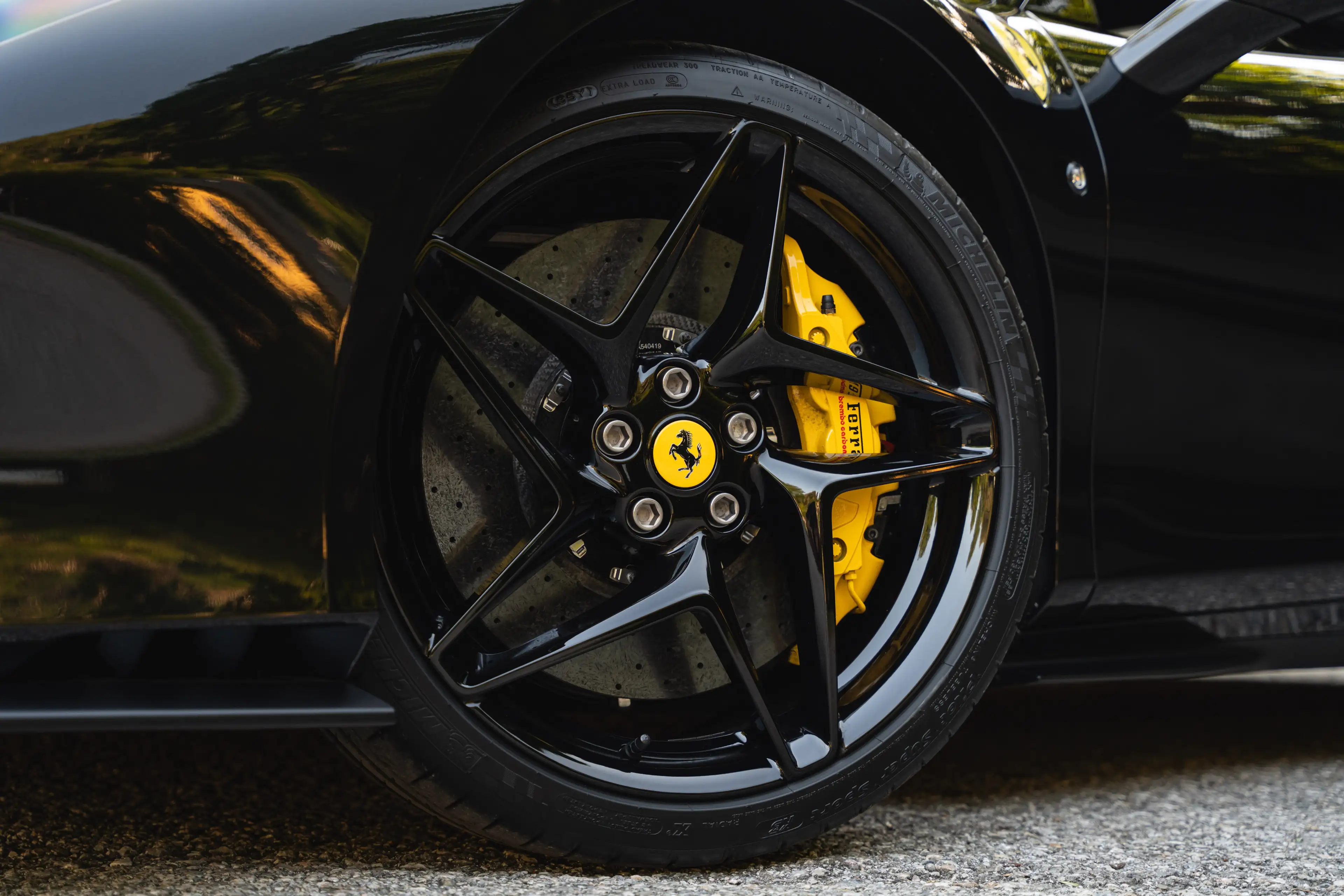 Ferrari F8 Tributo *NERO DAYTONA*RACING SEATS*TRICOLORE*PPF* — photo 14