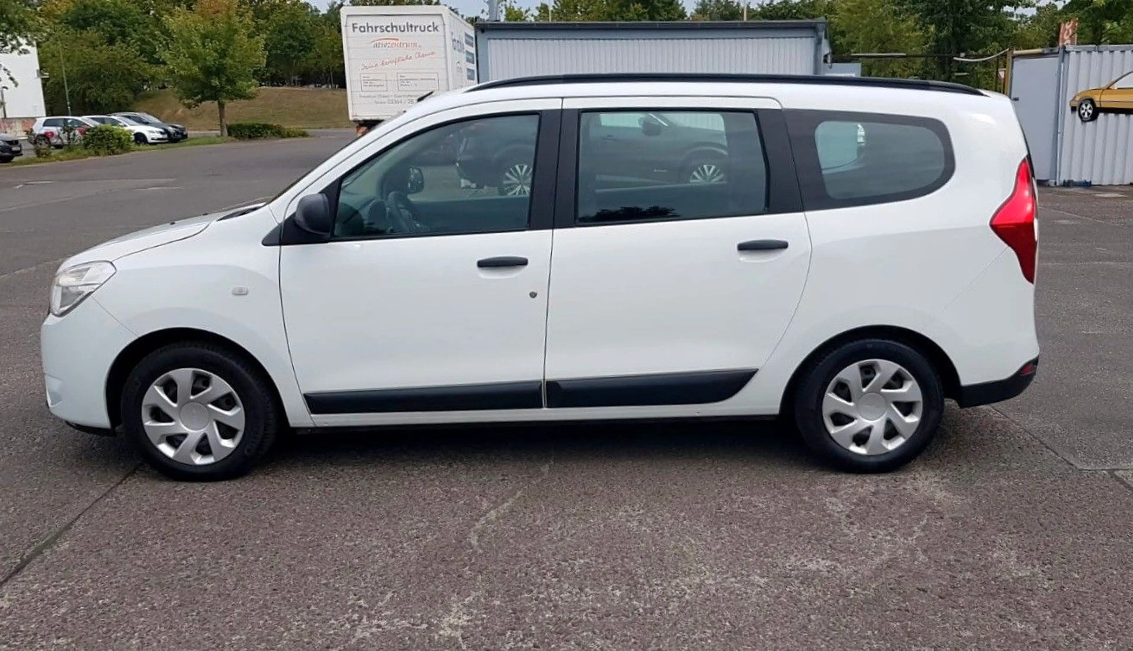Dacia Lodgy Basis.Klima.PDC.h.7Sitze