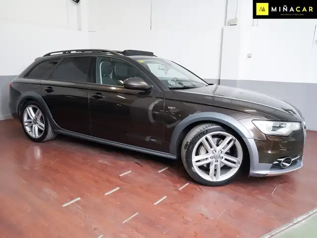 Audi A6 view 2