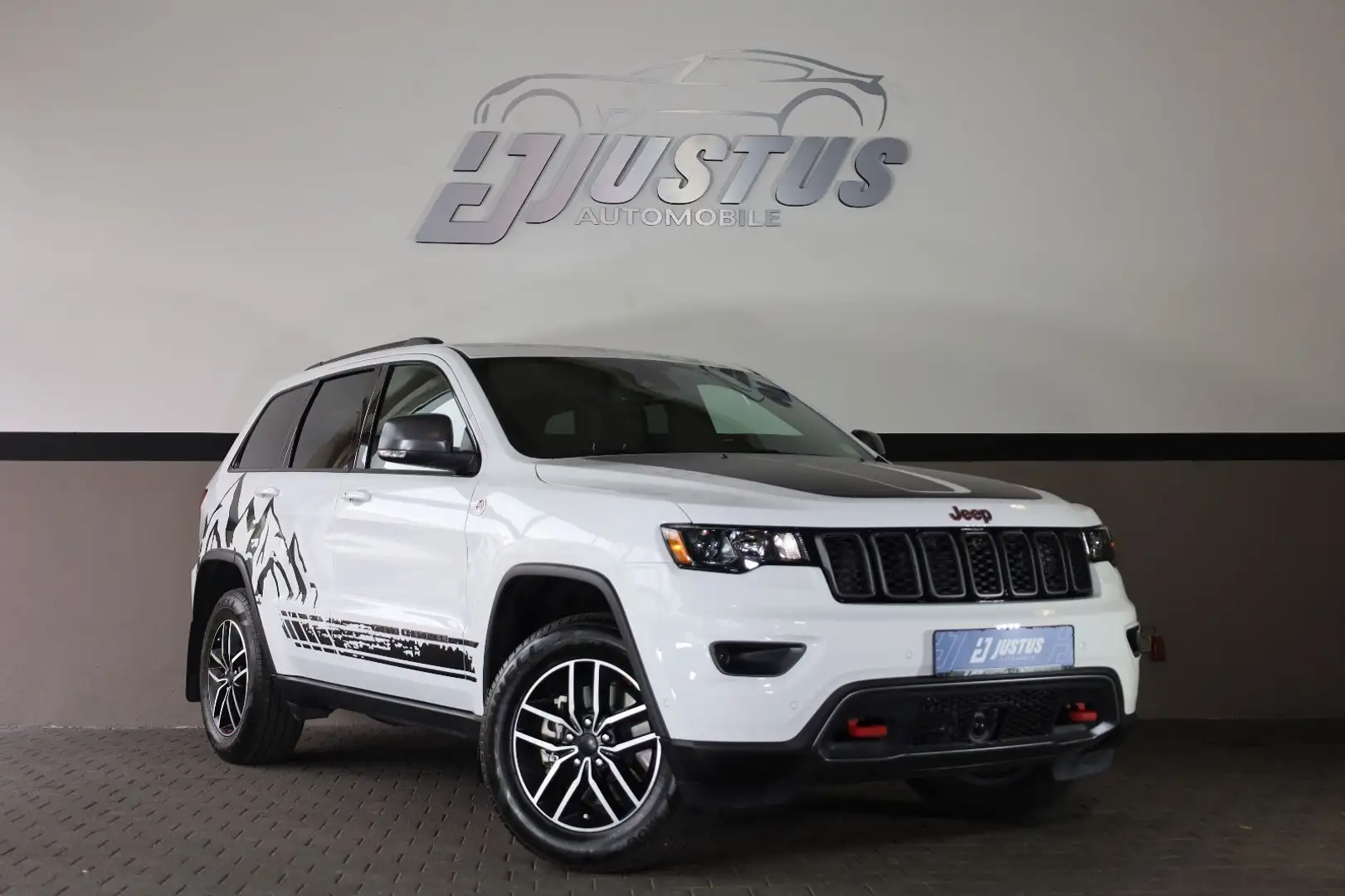 Jeep Grand Cherokee 5.7LV8 Trailhawk/BRC/ACC/PANO/R18 Blanc - 1