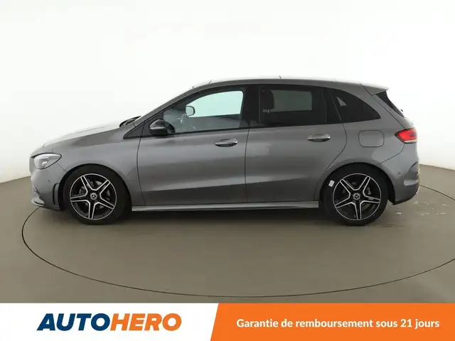 Mercedes-Benz B-Class view 3