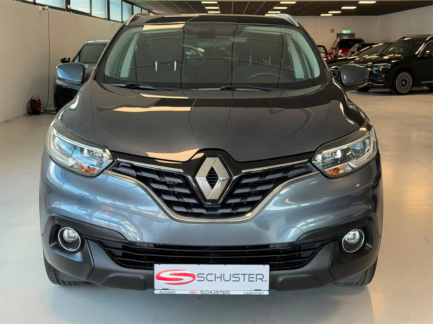 Renault Kadjar Energy TCe 130 6-Gang Zen Grau - 2