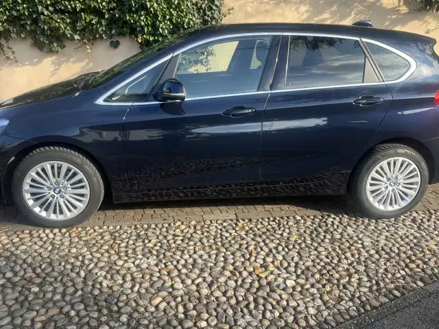 BMW 216 Serie 2 F45 2014 Active Tourer 216d Luxury auto